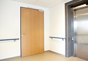 Laminátové interiérové dvere PRÜM Standard, povrch dverí CPL laminát - Buk