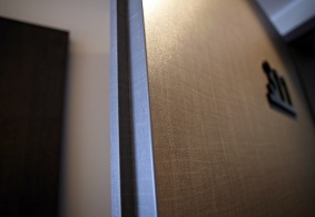 Interiérové dvere PRÜM v povrchu CPL Karo dark s Premiumkante
