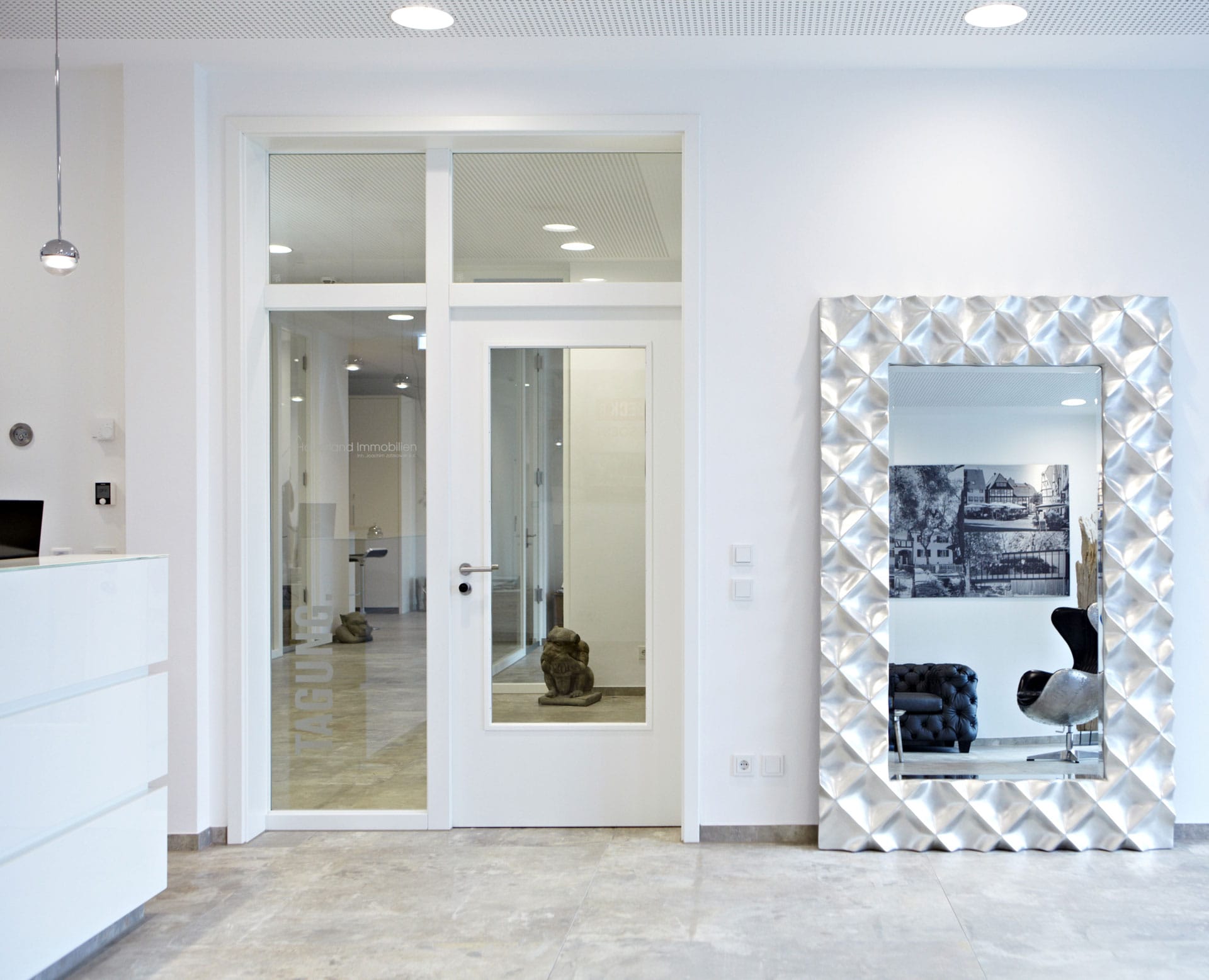 Interiérové biele dvere presklené s nadsvetlíkom bočným svetlíkom PRÜM Standard LA